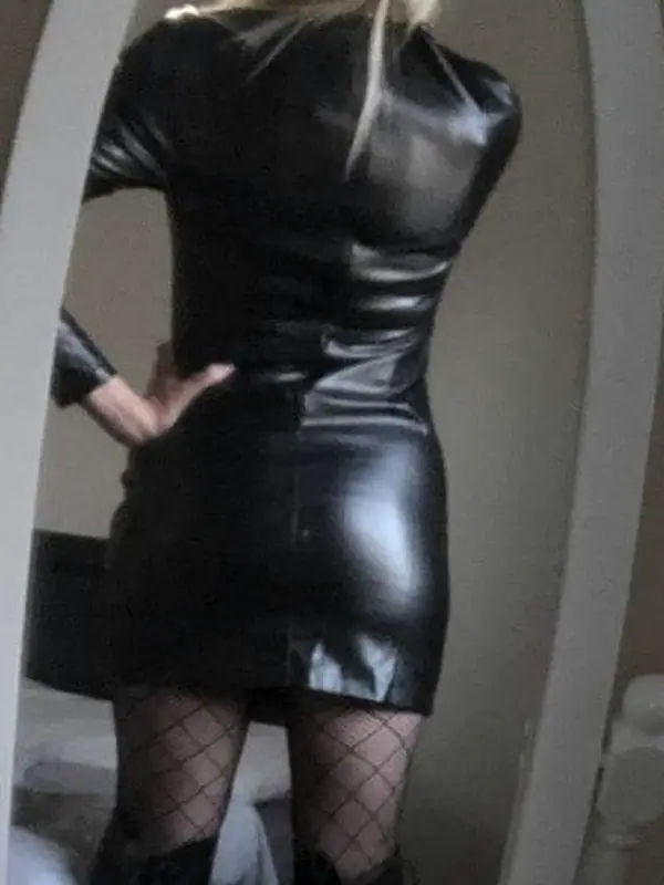Prisca, 37 ans, libertinage à Avignon