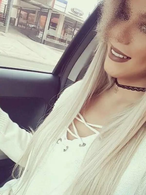 Rebecca, 35 ans, libertinage à Grenoble